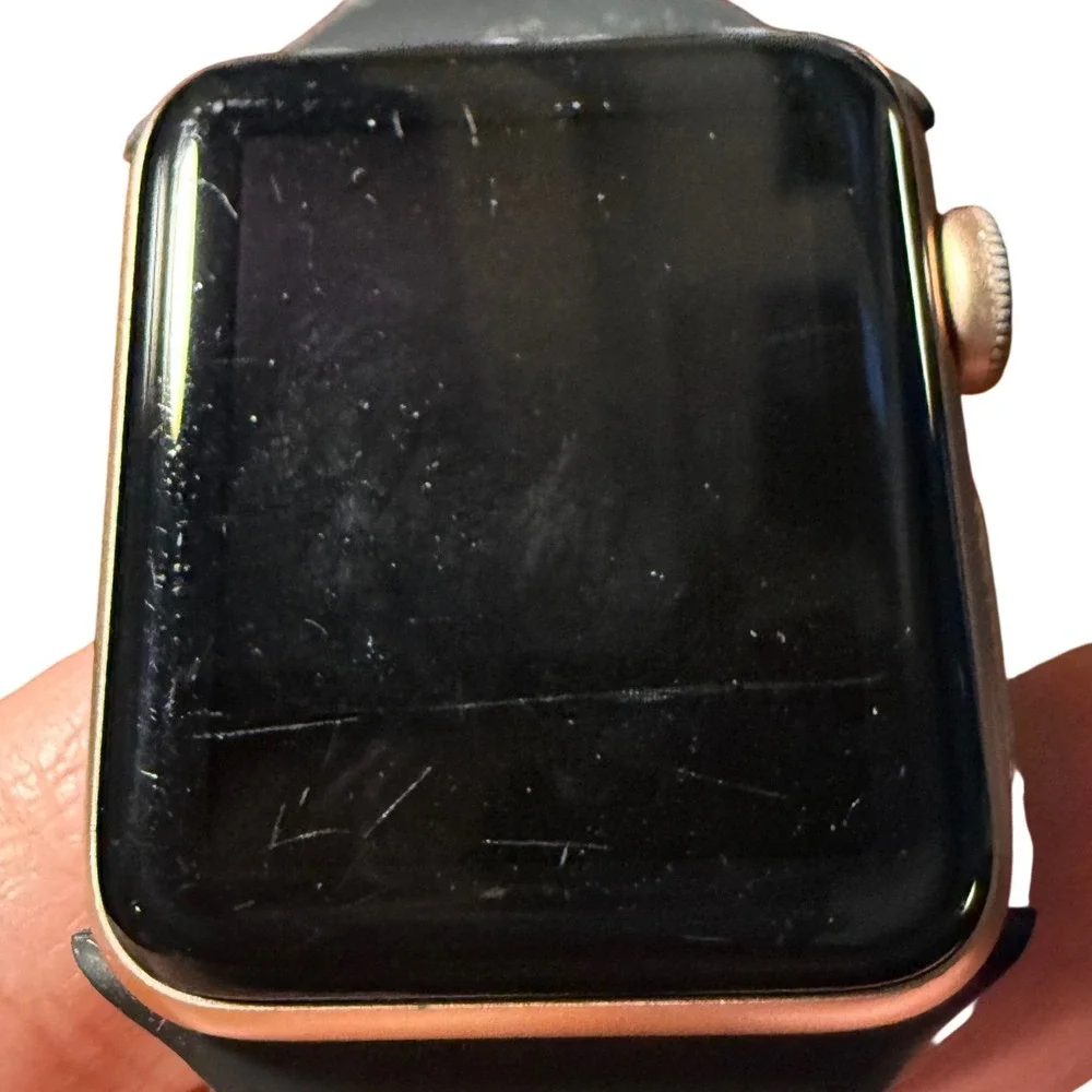 Apple Watch Series 3 38mm Rose Gold Aluminum Case GPS LTE Cellular Extra Bands